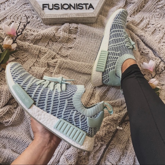 NWT 🍭 Cute Adidas NMD R1 STLT Baby Blue/White - Picture 3 of 11